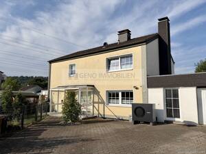 Einfamilienhaus mit ELW!!