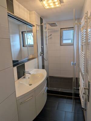 4,5 Zimmer WHG mit 40qm Wohnzimmer und Holzofen! – 89079 Ulm – Vorschaubild 2