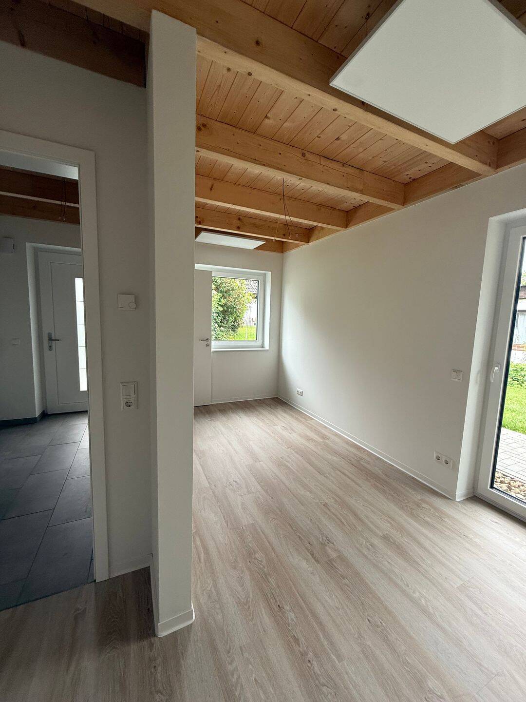 Moderne 2-Zimmer Wohnung | Klimaanlage | mit Terrasse -barrierefrei- WE 4 – Wischhafen – Vorschaubild 5