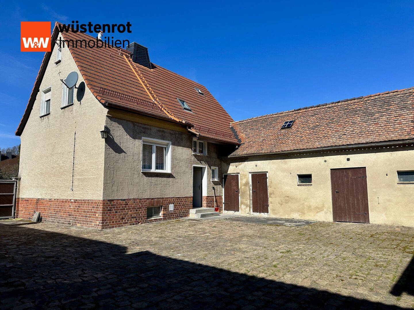 Einfamilienhaus mit großem Grundstück und zusätzlichem Baulandpotenzial