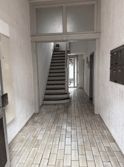 Attraktive 3,5-Zimmer-Wohnung nahe Heliosklinik - Ihr perfektes Renditeobjekt! – Krefeld – Vorschaubild 2