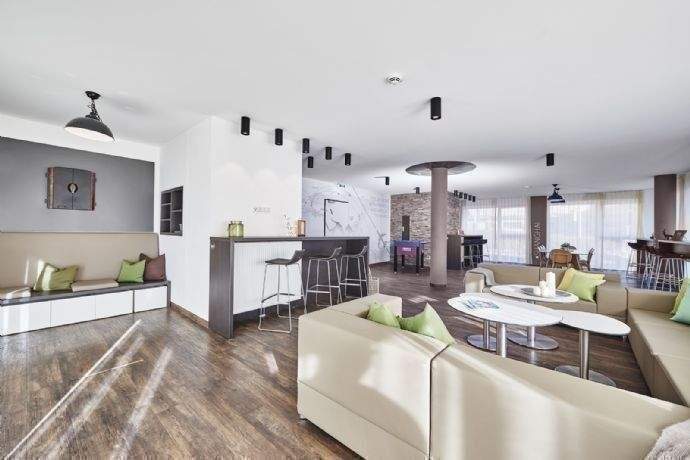 Möblierte Komfort-Apartments mit Balkon im "Junges Wohnen in Nürnberg" – Nürnberg – Vorschaubild 9