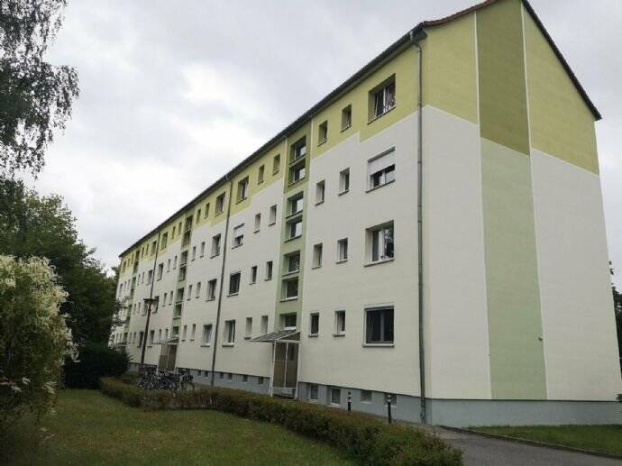 Familien aufgepasst! Schöne 6- Raum- Wohnung