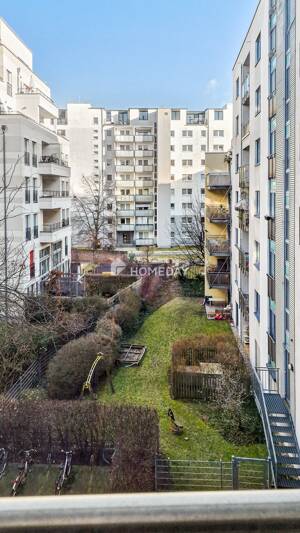 Attraktive Zwei-Zimmer-Wohnung in erstklassiger Citylage – 10179 Berlin – Vorschaubild 3