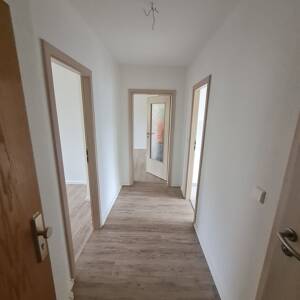 *Erstbezug* helle 3 R Wohnung zum Wohlfühlen – 9228 Chemnitz – Vorschaubild 7