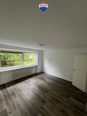 Jetzt reduziert! Renovierte 3-Zimmer-Wohnung mit Balkon & Stellplatz in bevorzugter Lage – 22549 Hamburg – Vorschaubild 5