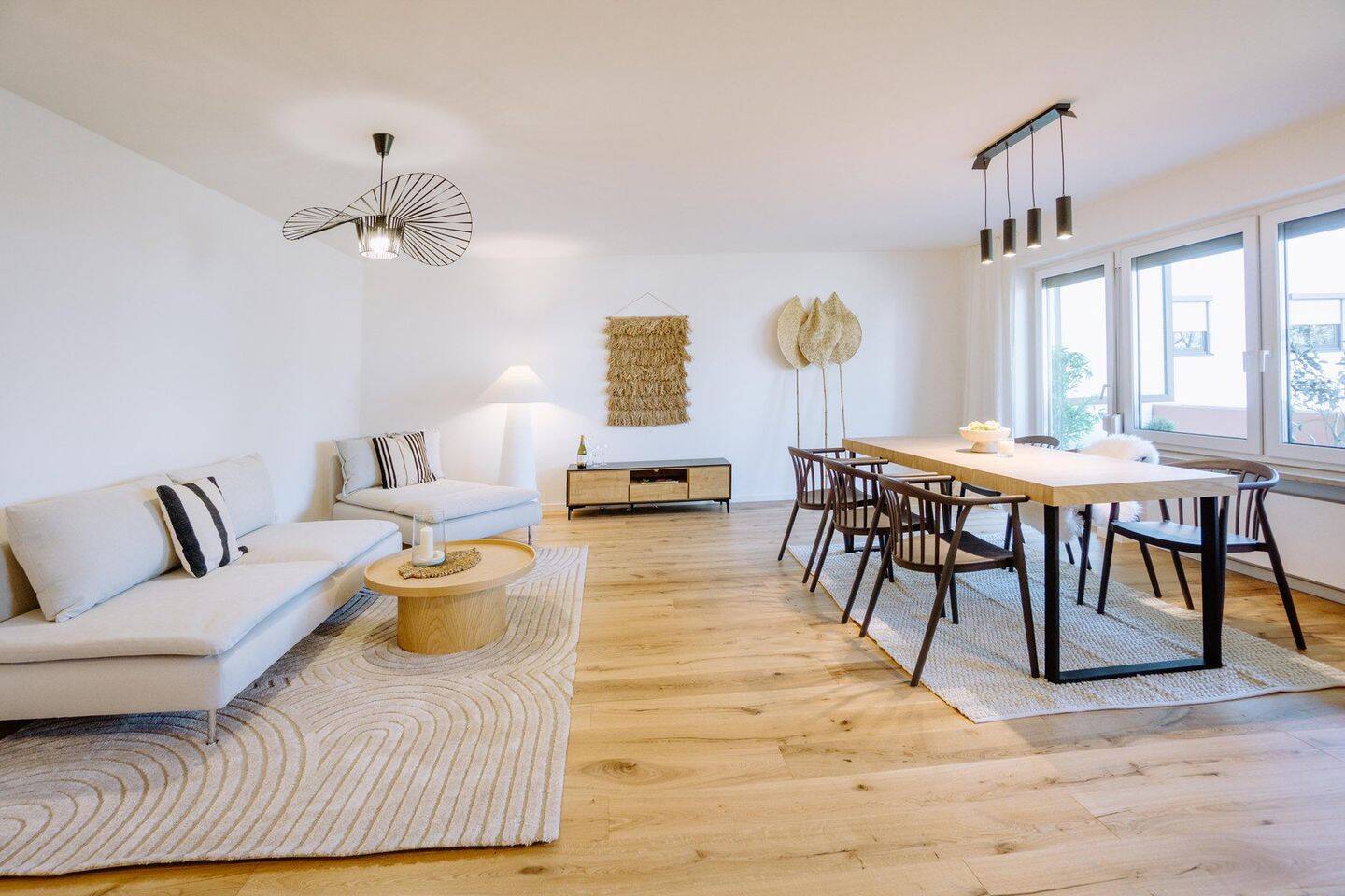 Sofort einziehen - Traumhafte 3-Zimmer-Wohnung in Top Lage – München – Bild 1 von 6
