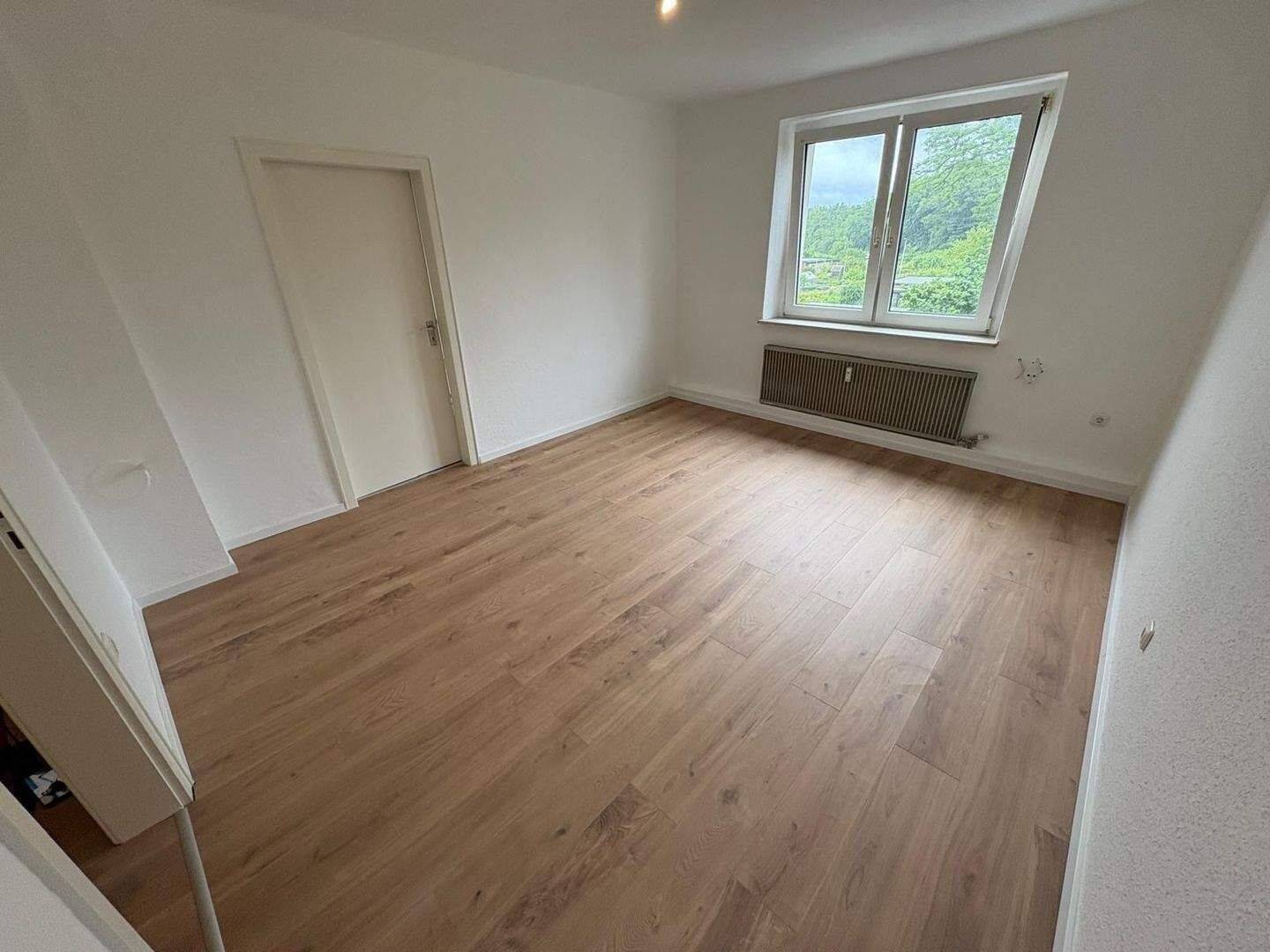 Duisburg-Alt Hamborn, Wittfelder Straße 177 - 2-Zimmer-Wohnung im 2.OG gerne zeitnah zu mieten ( max. 2 Personen ) !! – Duisburg – Vorschaubild 5