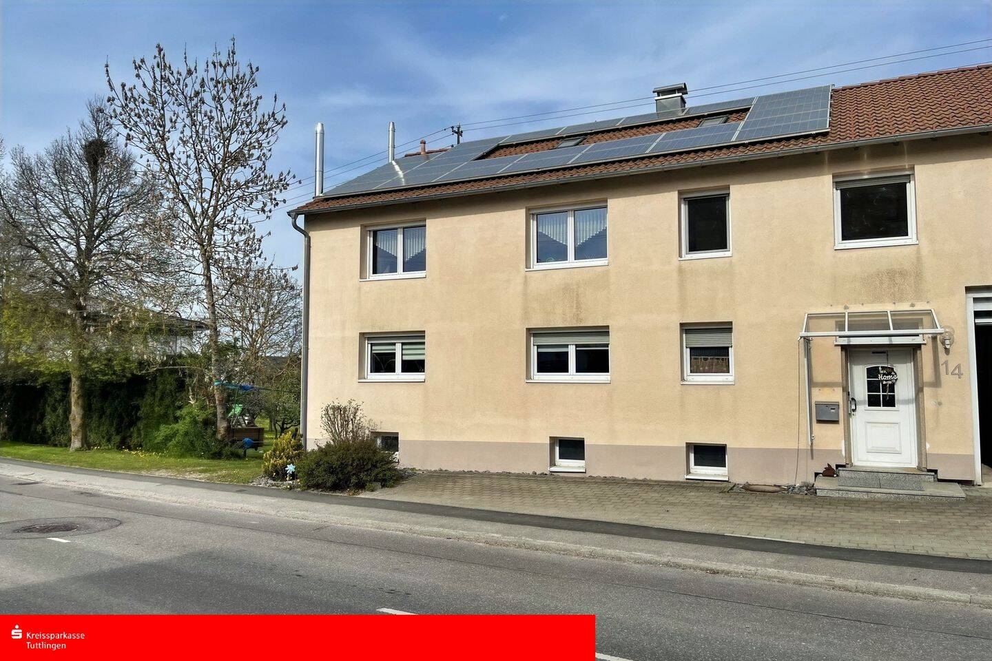Zweifamilienhaus am Ortsrand von Kolbingen