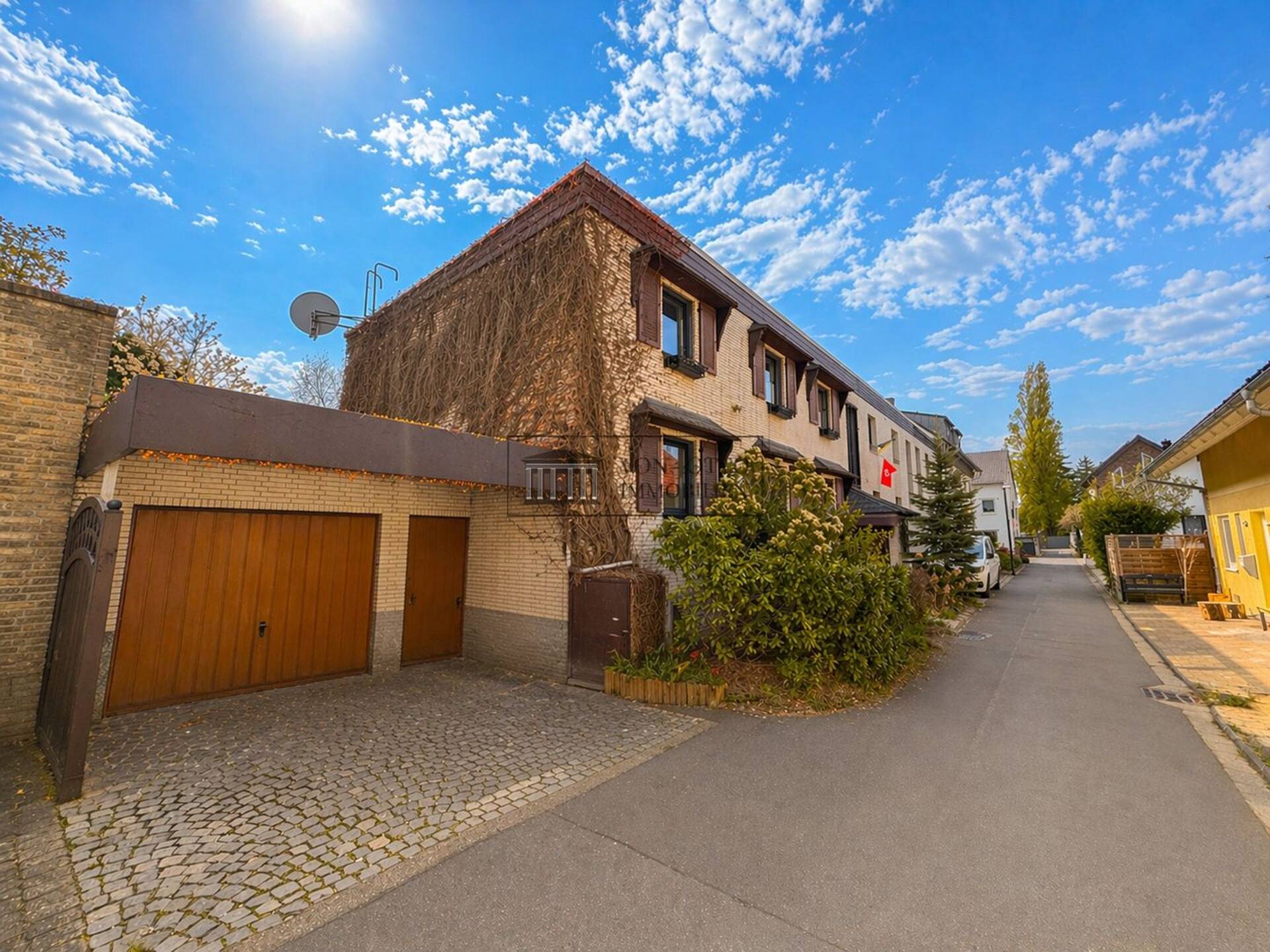 Haus in 50767 Köln mit 250 m² kaufen