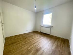 *Erstbezug nach Kernsanierung*Tageslichtbad*Balkon* – 45357 Essen – Vorschaubild 8