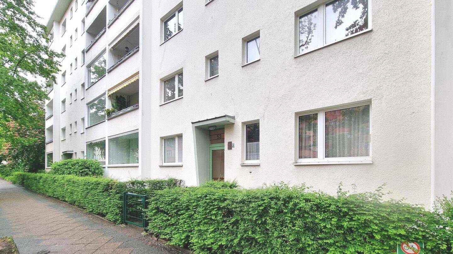 Renovierungsbedürftige 2-Zimmer-Wohnung in Berlin-Wilmersdorf – Berlin – Vorschaubild 2