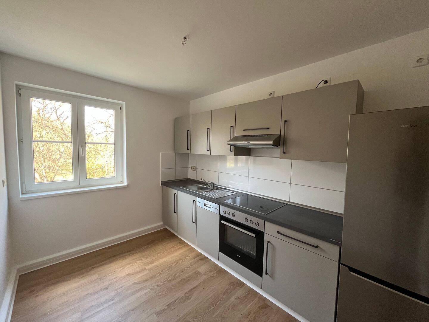 Moderne 2-Zimmer-Wohnung im Herzen von Chemnitz Zentrum – Chemnitz – Vorschaubild 4