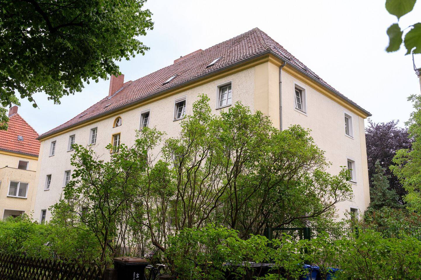 Licht. Raum. Westend. 4-Zimmer-Altbauwohnung mit Kamin auf 110qm - unvermietet & provisionsfrei – Berlin – Vorschaubild 9