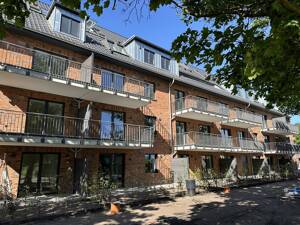 Sonnige 2,5 Zimmer Wohnung mit großzügiger Bakon in Hamburg Lurup- Wentzel-Dr. – 22547 Hamburg – Vorschaubild 1