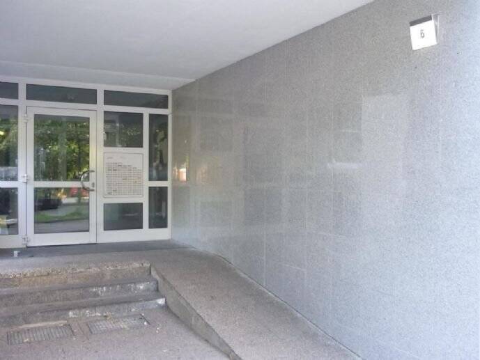 Uetersen Zentrum 2,5 Zimmer  Küche, Wannenbad, Balkon, Aufzug, Stellplatz