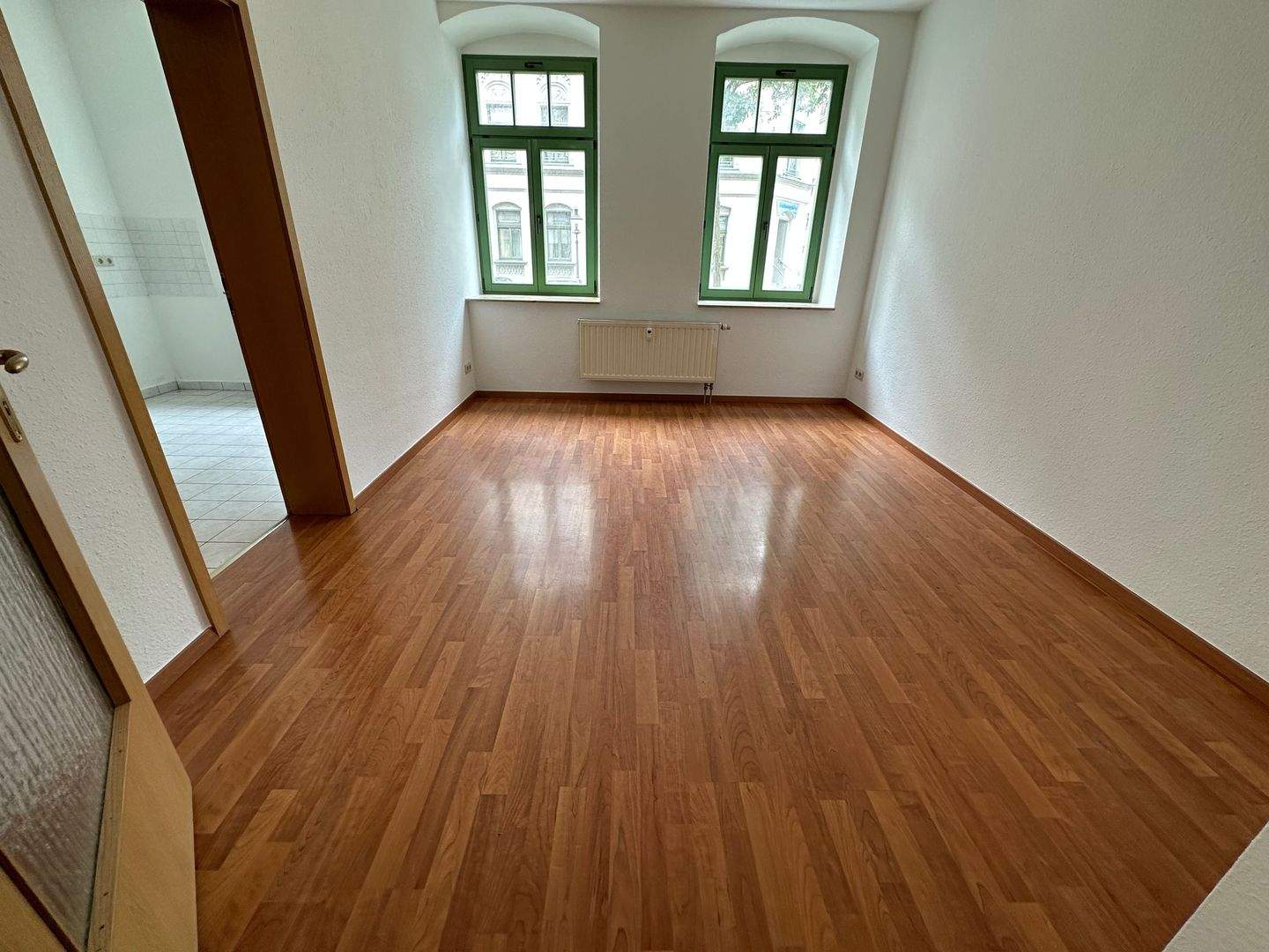 Frei ab 1.4.26 - Balkon / in Küchwaldnähe ! EBK Abkauf mögl. – Chemnitz – Vorschaubild 2