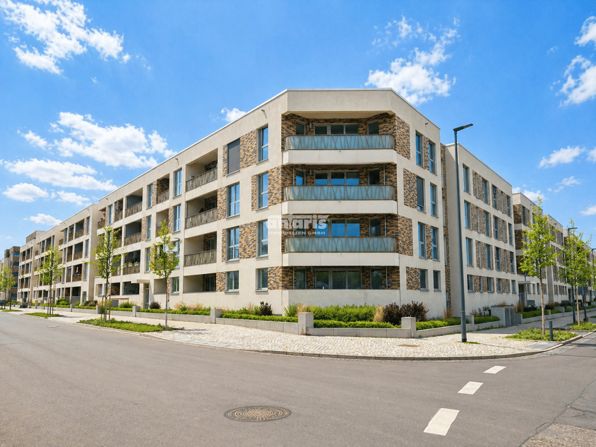 antaris Immobilien GmbH ** Ein Zuhause zum Verlieben - 3-Raum-Wohnung mit Terrasse**