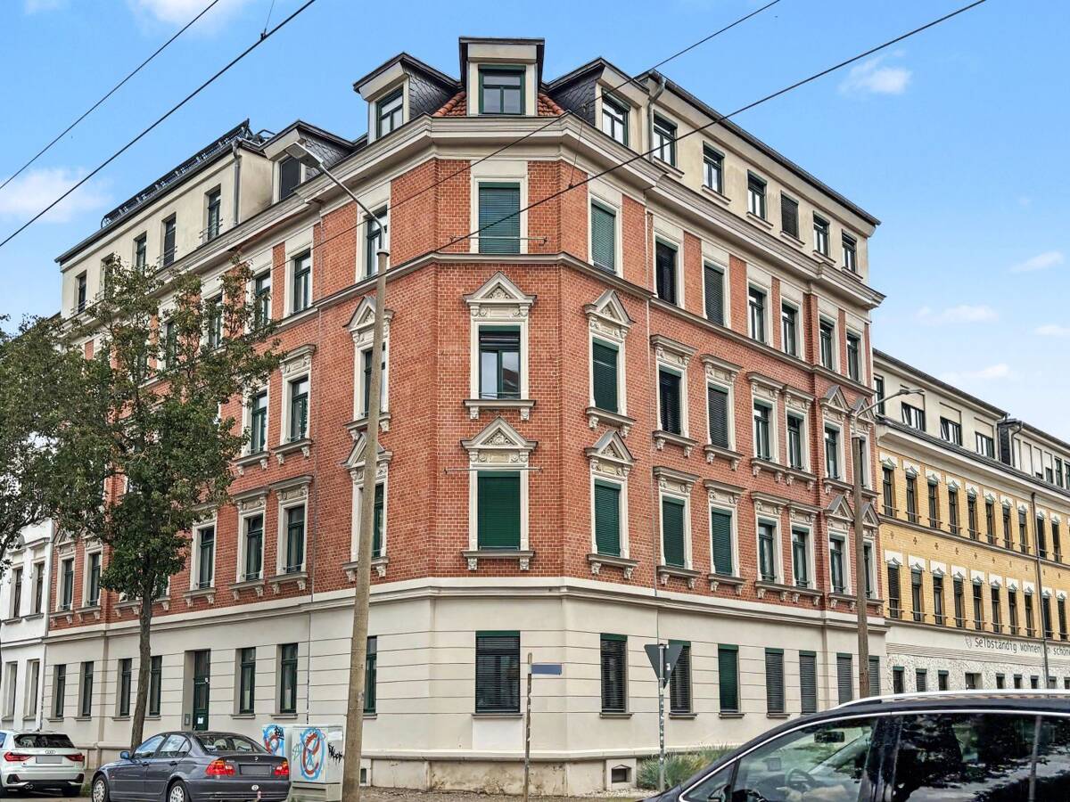 Leipzig-Mockau: stilvolle 2-Zimmer-Altbauwohnung im 3. Obergeschoss eines denkmalgeschützten Altbaus – 4357 Leipzig – Bild 1 von 7