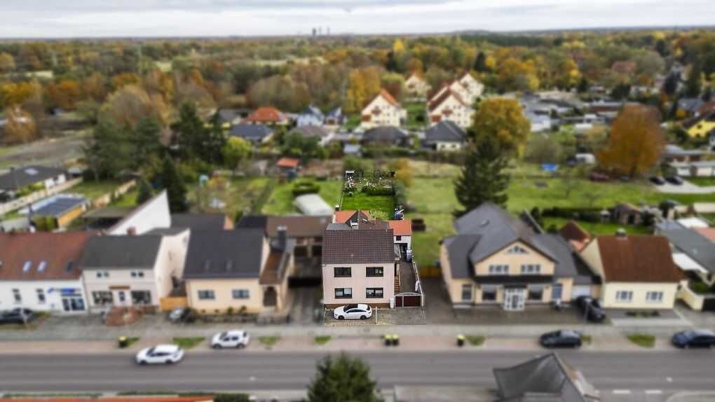 Wohnen mit Perspektive - Charmantes Einfamilienhaus mit vielseitigem Nebengebäude und großem Garten – Wusterwitz – Vorschaubild 7
