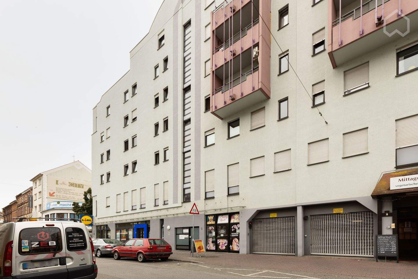 Saniertes 1-Zimmer-Apartment direkt am Mannheimer Hauptbahnhof – Mannheim – Vorschaubild 3