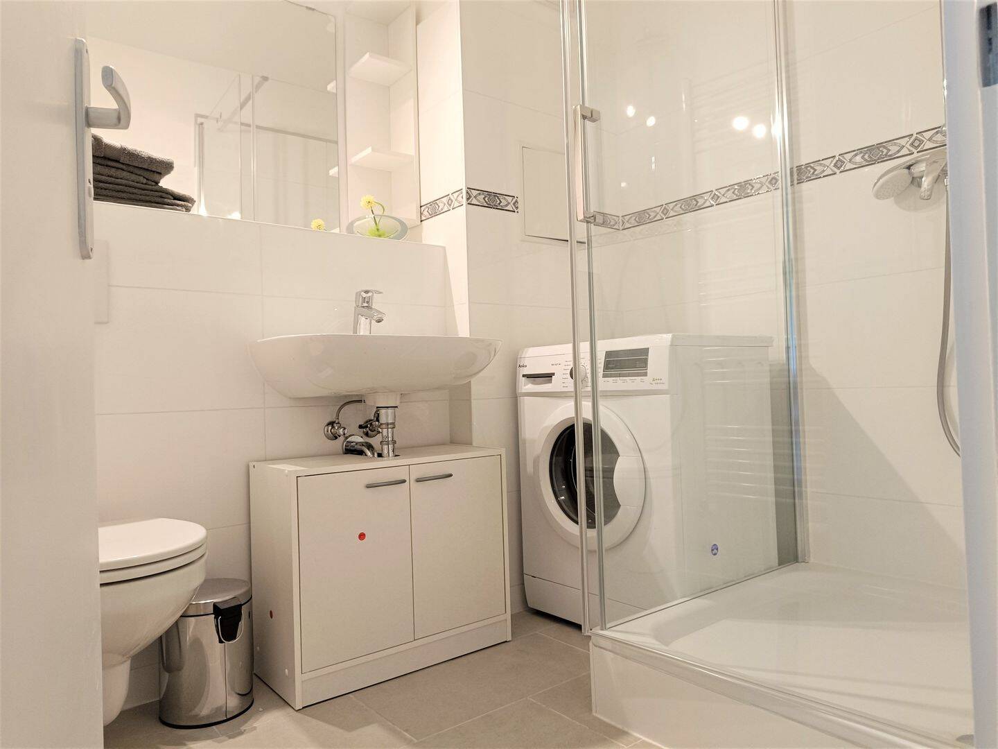 Saniert, mit großem Südwest-Balkon - nahe Yorckstraße und Nollendorfplatz- – Berlin – Vorschaubild 9