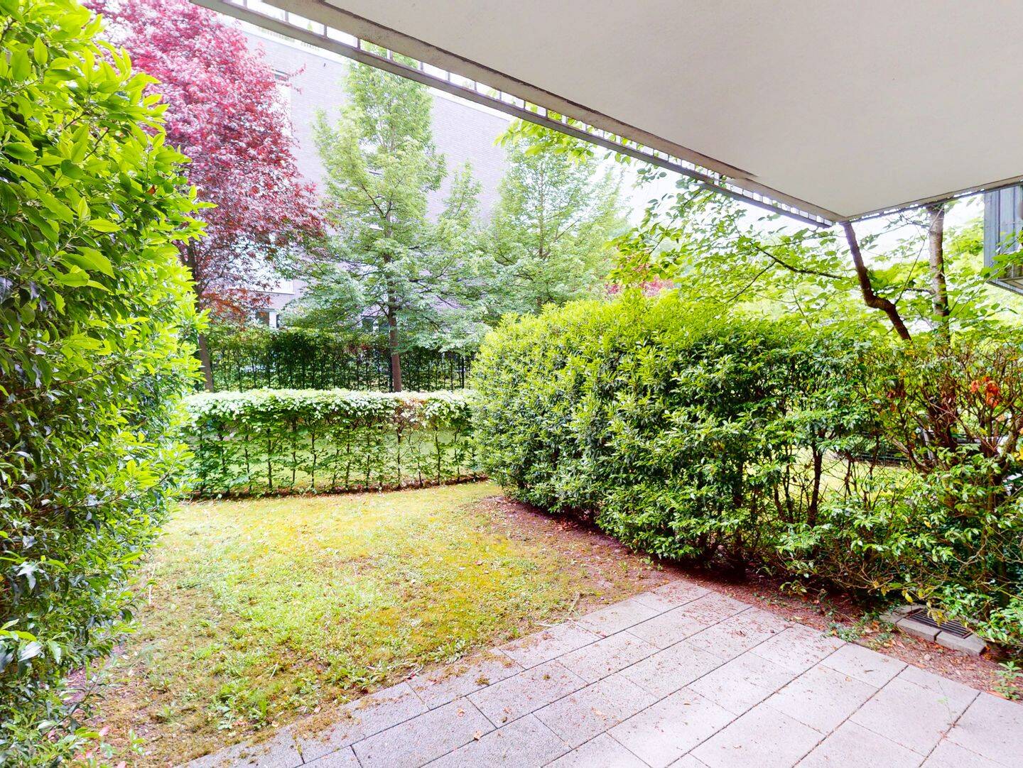 Ihr neues Zuhause: Moderne 2-Zimmer-Wohnung im EG mit EBK