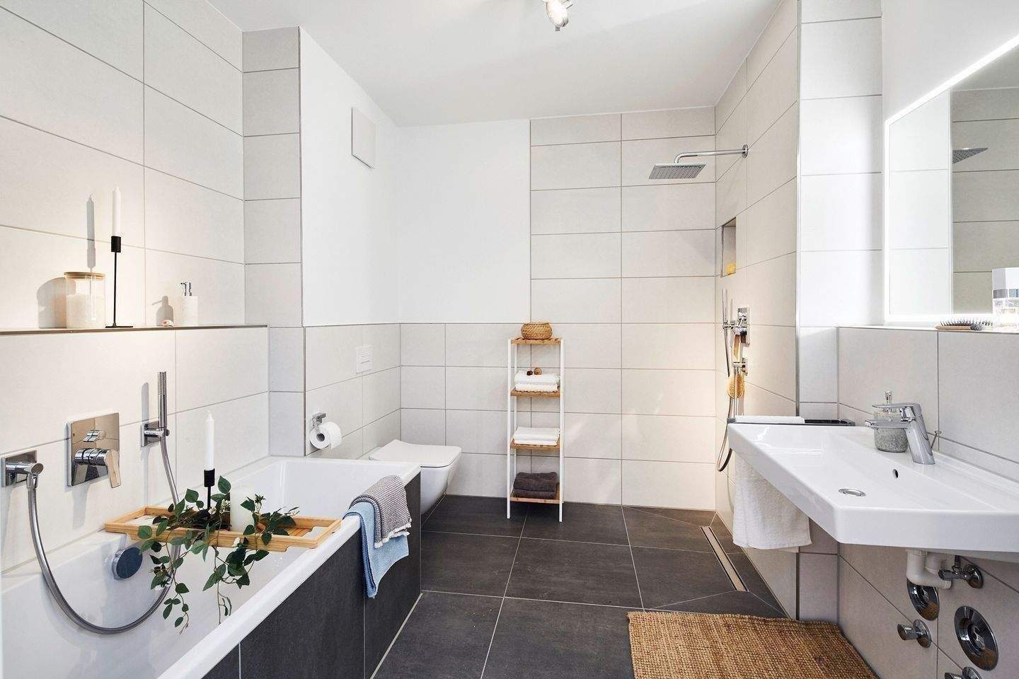 Wohnen in Laufamholz in exklusiver Wohnanlage ! 4 Zimmer mit Balkon und sofort beziehbar – Nürnberg – Vorschaubild 5