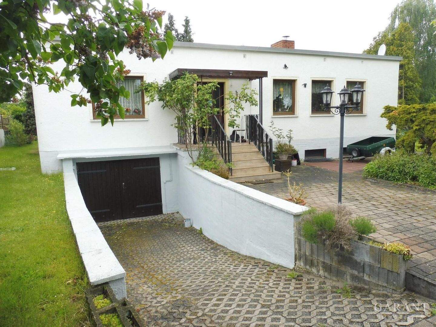 Einfamilienhaus mit möglichen Bauland – Bennewitz – Bild 1 von 9
