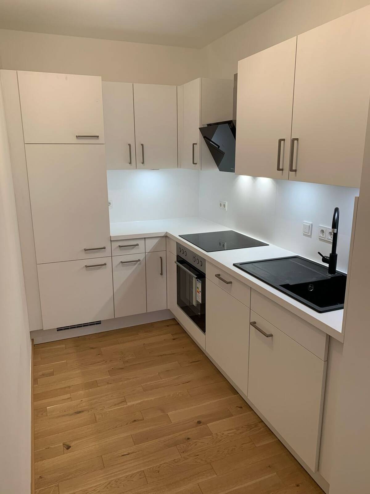 Hochwertige 2-Zimmer-Neubauwohnung am östlichen Altstadtrand mit Balkon – 93047 Regensburg – Bild 1 von 5