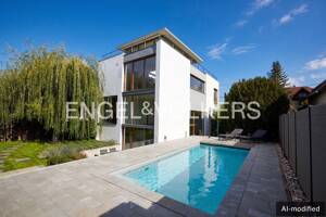 Imposante Bauhausvilla mit Panoramablick, Pool und Sauna