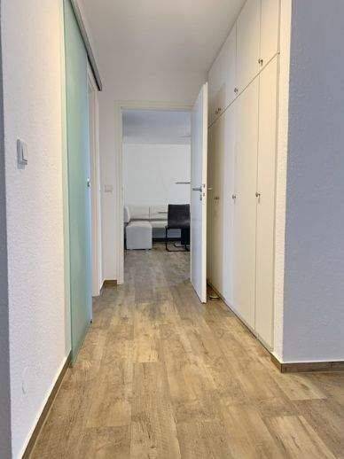 Lichtdurchflutete 4-Zimmer-Wohnung ***Süd-Balkon mit Fernblick*** in Nürnberg Reutles – Nürnberg – Vorschaubild 6