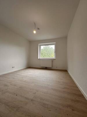 Sanierte 3,5 Zimmer Wohnung - WG geeignet - teilklimatisiert - Oldenburg Bloherfelde – 26129 Oldenburg – Vorschaubild 4