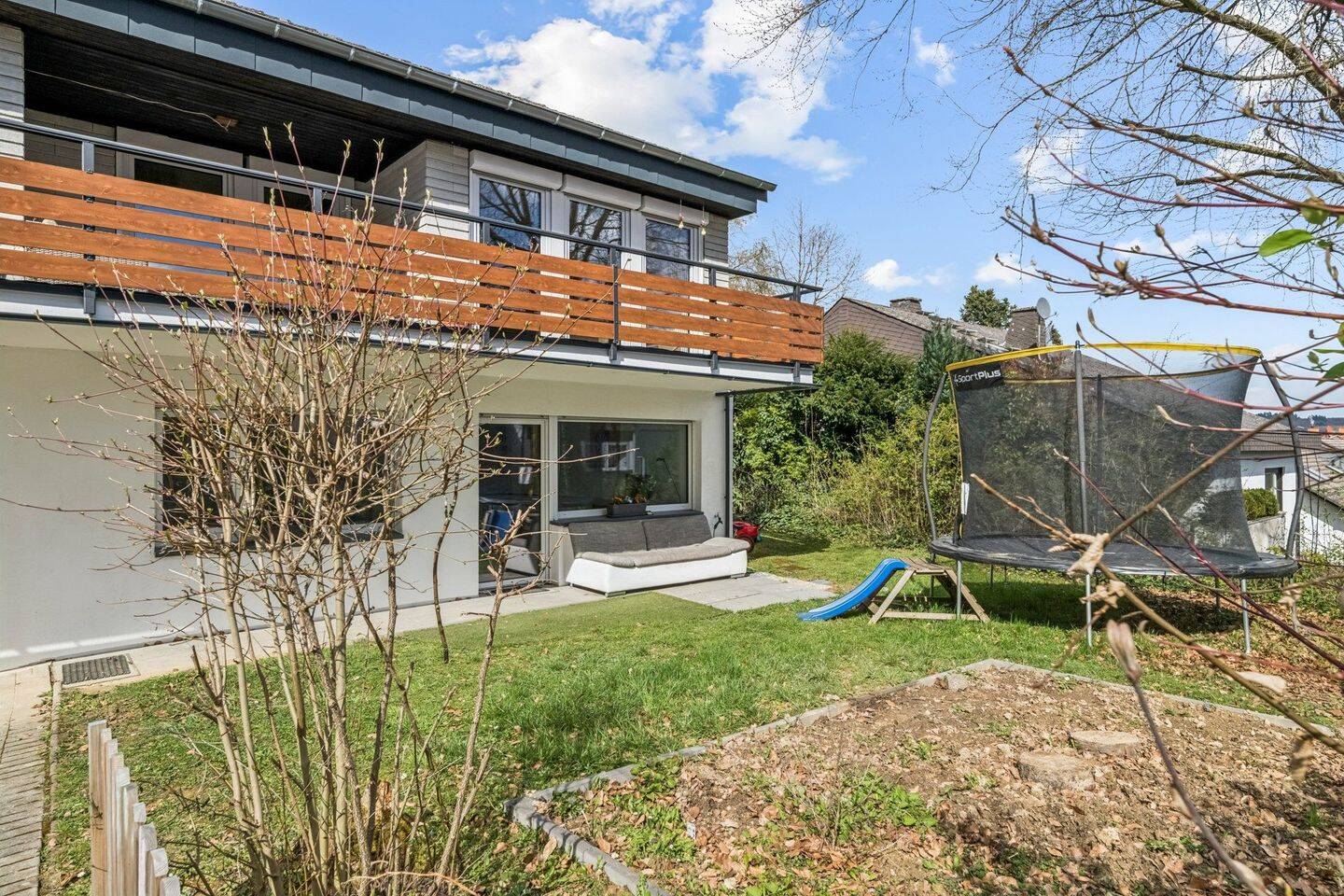 Modernisiertes Einfamilienhaus mit Option Einliegerwohnung in guter Wohnlage von Eppstein Bremthal – Eppstein – Vorschaubild 3