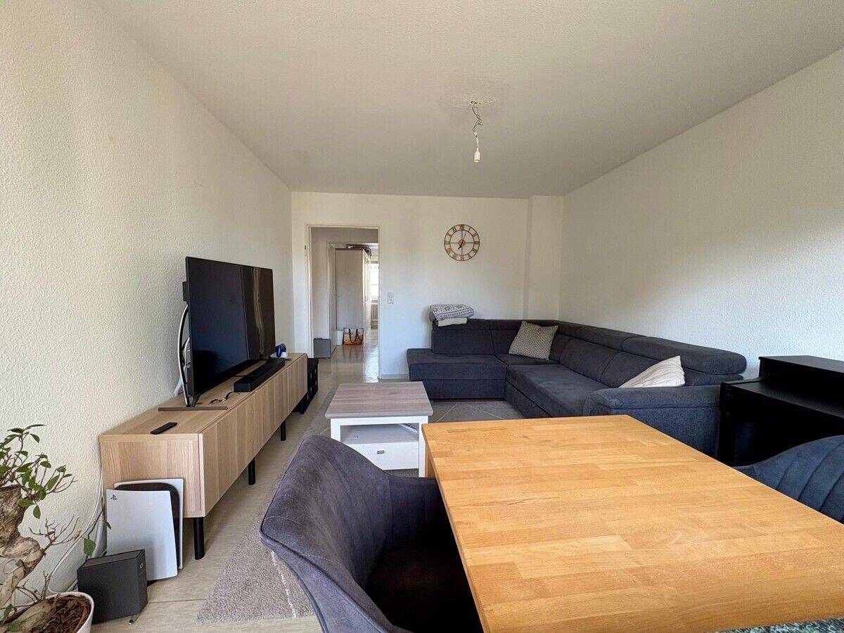 3-Zimmer mit Loggia in sehr gepflegtem Haus – 67061 Ludwigshafen am Rhein – Bild 1 von 9