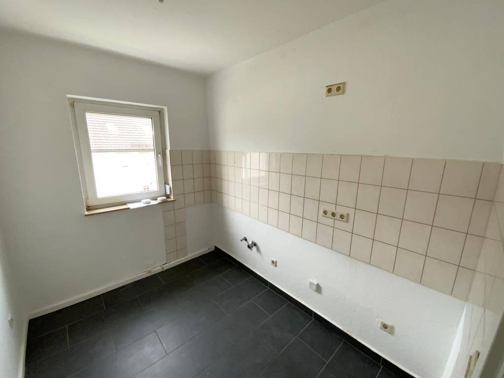 sofort einziehen und wohlfühlen! 3-Zimmer mit Balkon und Boden in Plettenberg Eschen – Plettenberg – Vorschaubild 4