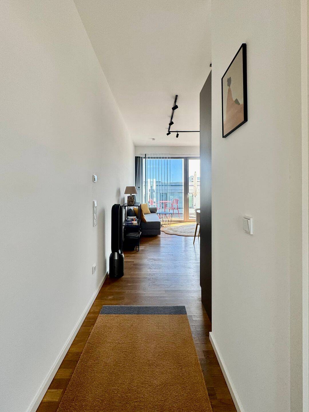 Neubau Penthouse im obersten Geschoss mit zwei Terrassen und Wasserblick – Berlin – Vorschaubild 6