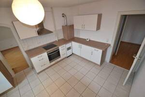 Frei ab sofort / Helle 2,5-Zimmer-Wohnung nahe Hauptbahnhof mit Einbauküche und Weitblick – 54295 Trier – Vorschaubild 6