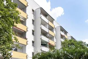 Starkes Angebot jetzt sichern / Available Now Arrange a Viewing Today!