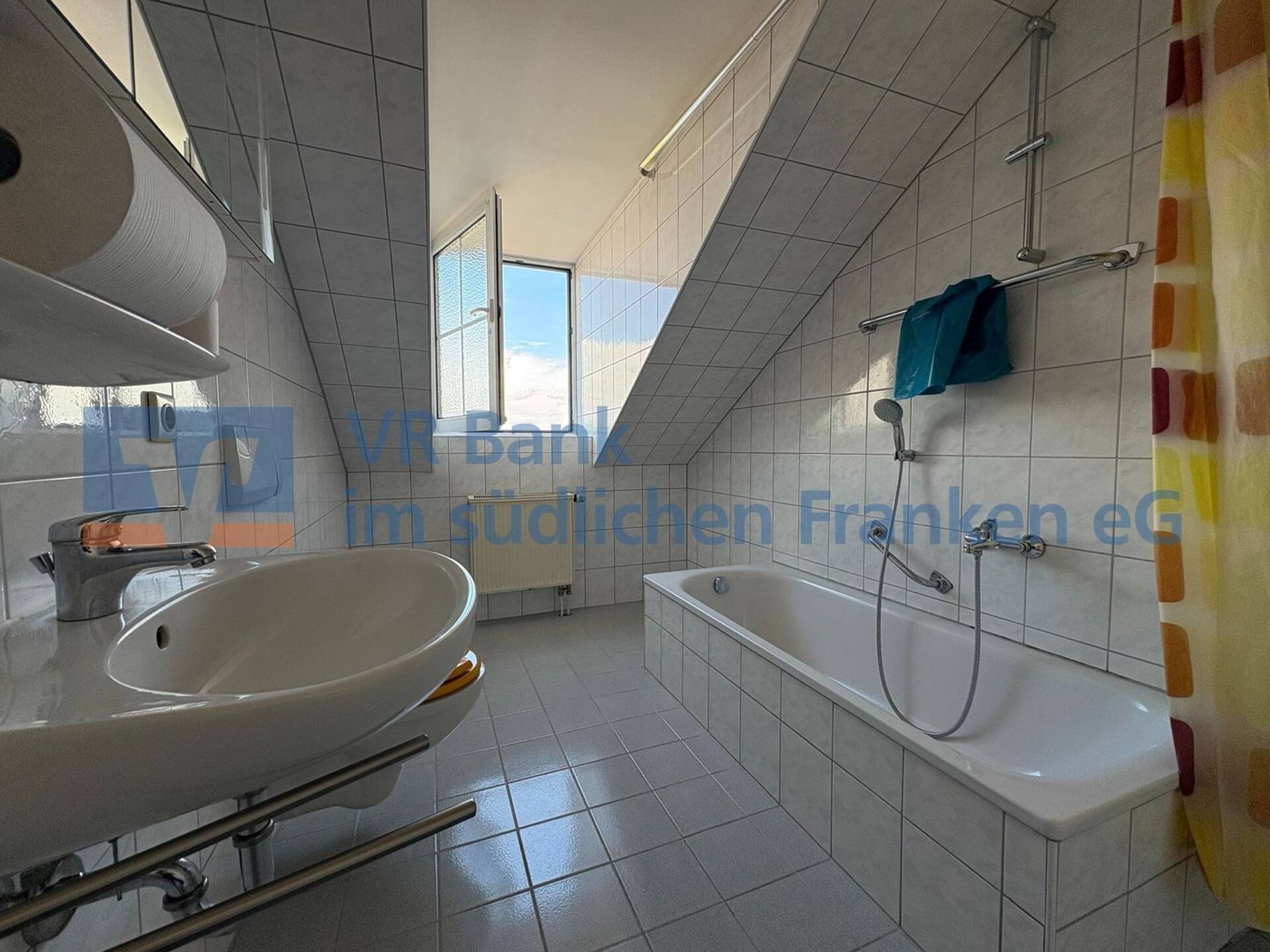 Dachgeschosswohnung in 91710 Gunzenhausen mit 77 m² kaufen
