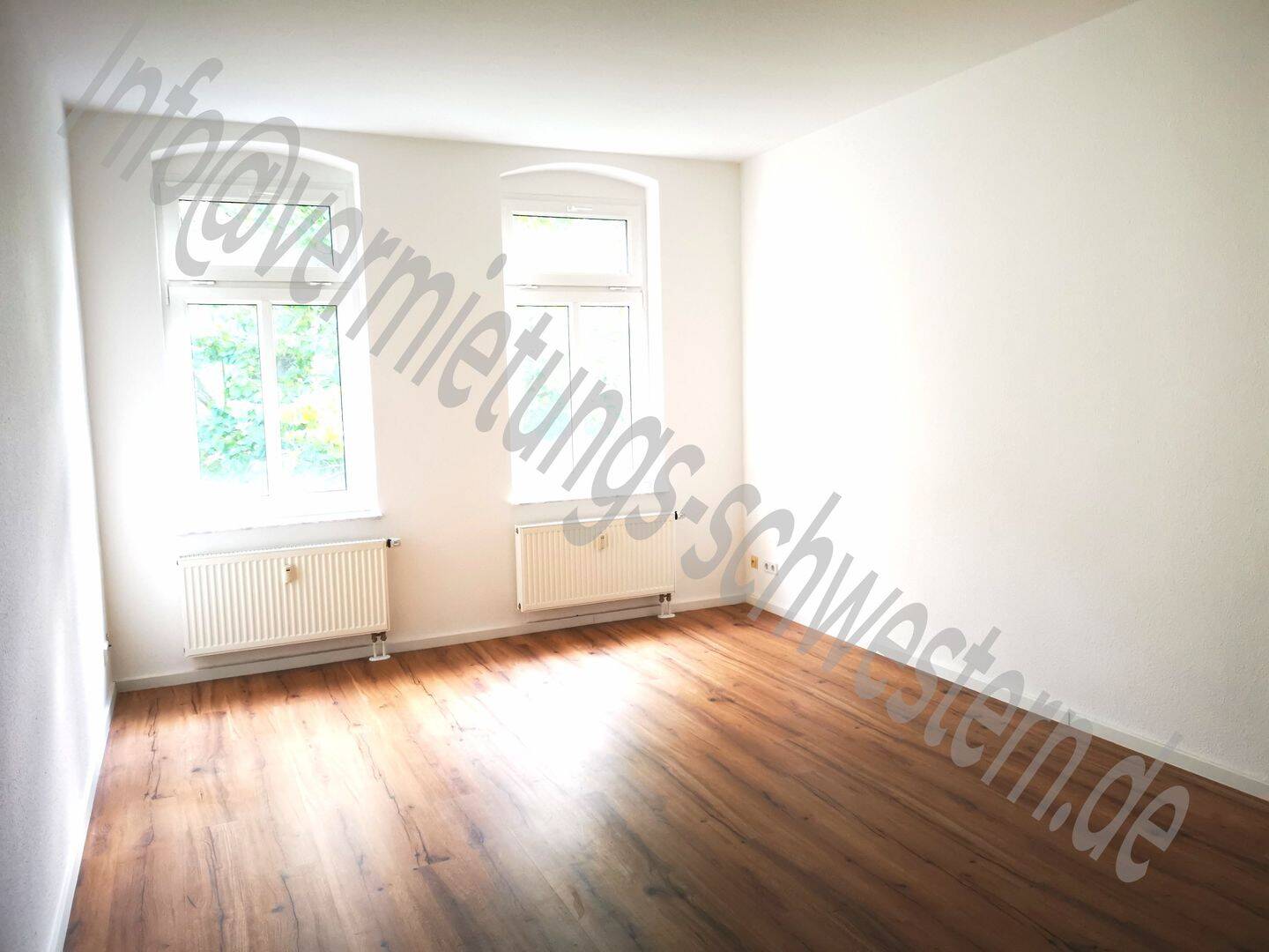 2,5 Zimmer- besonderes geschnittene Altbauwohnung in ruhiger Lage mit viel Platz – Chemnitz – Vorschaubild 7