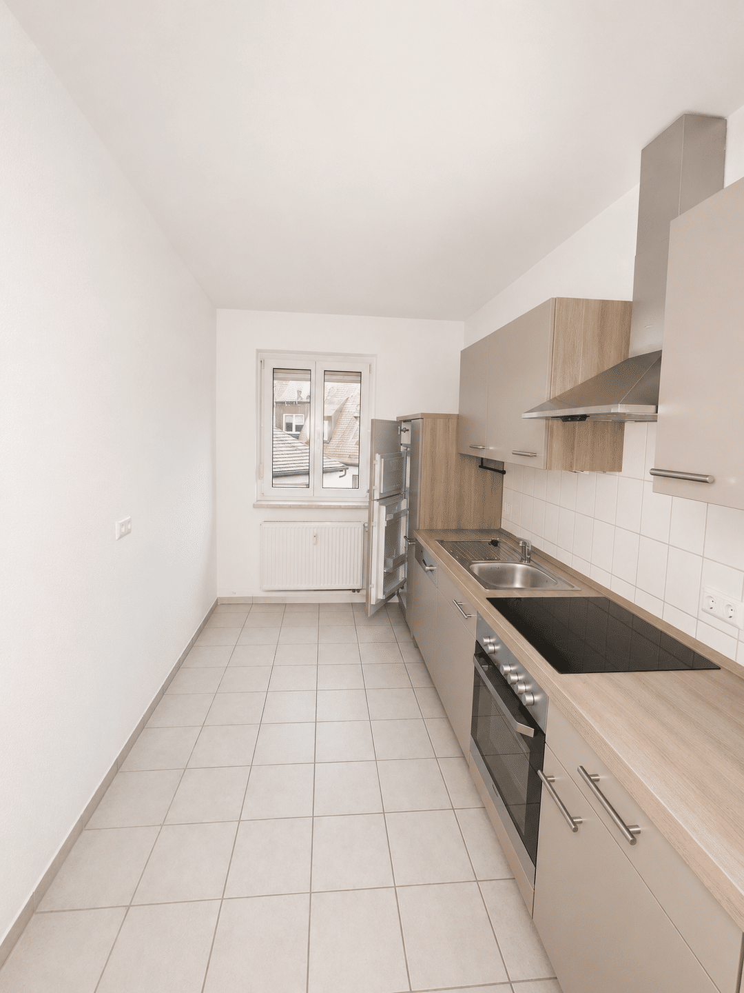 Charmante 3-Zimmer-Wohnung mit Tageslichtbad und praktischem Grundriss – Würzburg – Vorschaubild 4