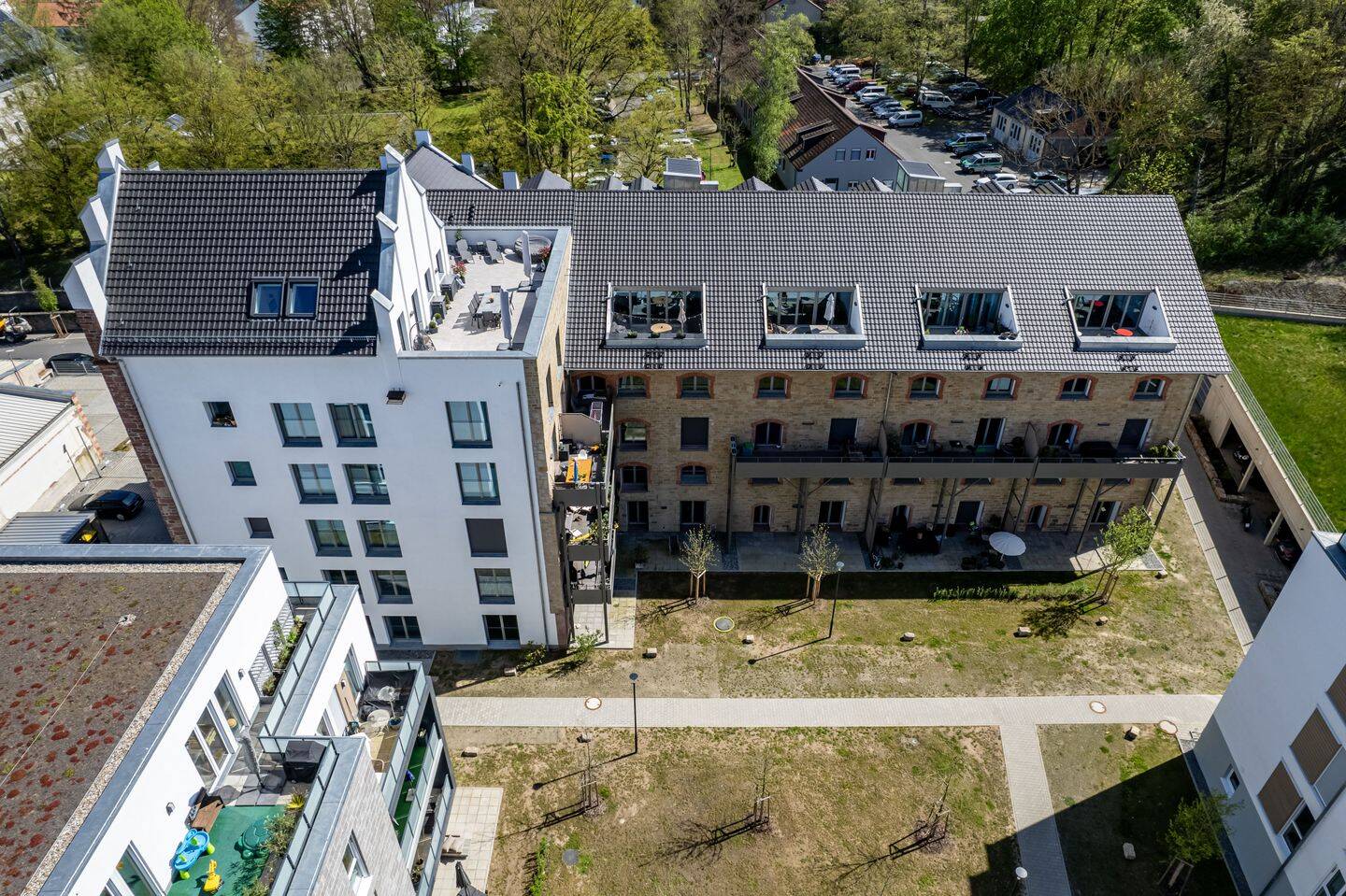 Exklusive Maisonette-Wohnung mit Einbauküche