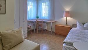 Stilvolle möblierte 3-Zimmer-Wohnung in Dresden / Striesen – 1309 Dresden – Vorschaubild 5
