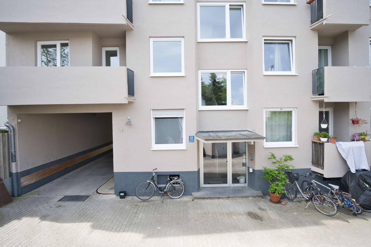 Kapitalanlage: 3-ZKB mit 2 Balkonen in Schwabing-West – München – Vorschaubild 5