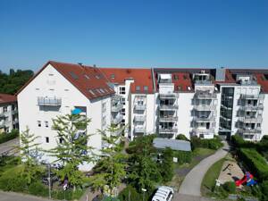 Lichtdurchflutete Maisonettewohnung mit Balkon und idealer Raumaufteilung – 79114 Freiburg im Breisgau – Vorschaubild 4