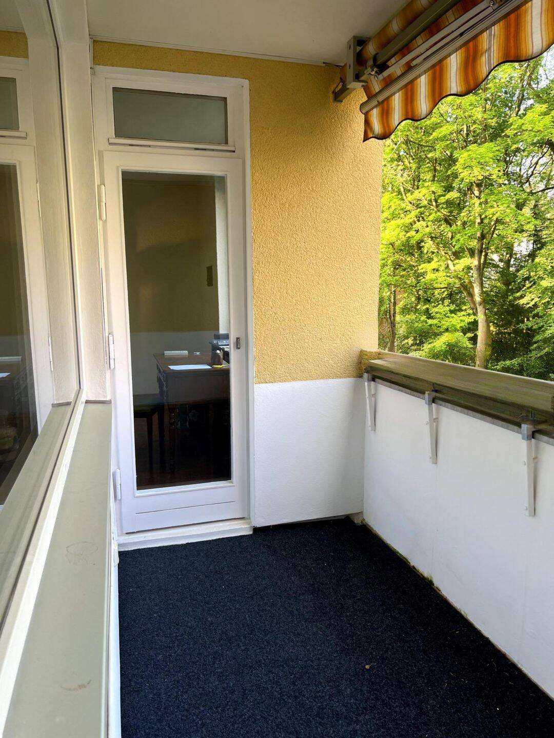 Tageslicht geflutetes JUWEL : 3 Zi.- ETW mit Eigentumsgarage im Komponistenviertel – Berlin – Vorschaubild 3