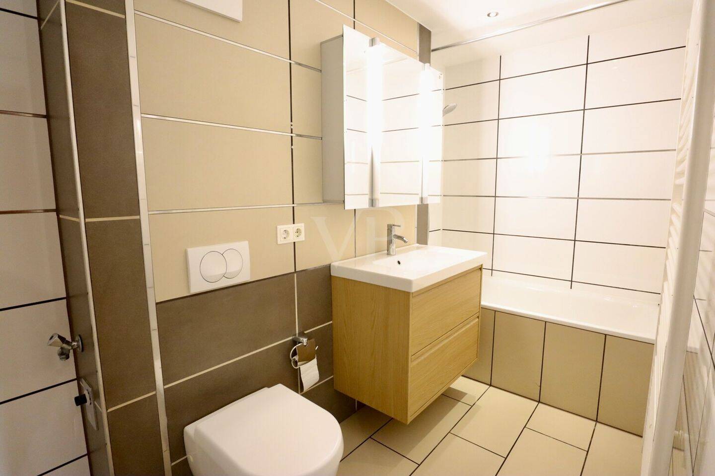 Kompakte 4-Zimmer Wohnung mit Energieklasse B zur Selbstnutzung oder Kapitalanlage – München – Vorschaubild 7