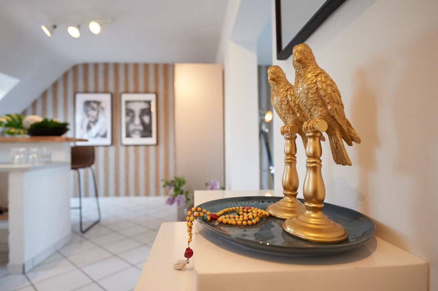 Hübsche 2 Zimmer Dachgeschoss-Maisonette-Wohnung in 45128 Essen – Essen – Vorschaubild 3
