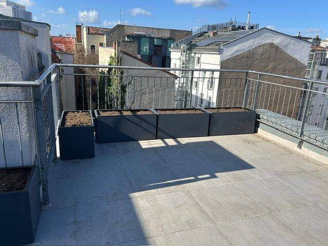 LEBEN ÜBER DEN DÄCHERN VON BERLIN-MITTE – Berlin – Vorschaubild 6